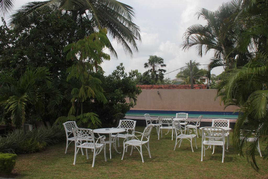 Grand 7 Hotel Thalawathugoda Talawatugoda Ngoại thất bức ảnh