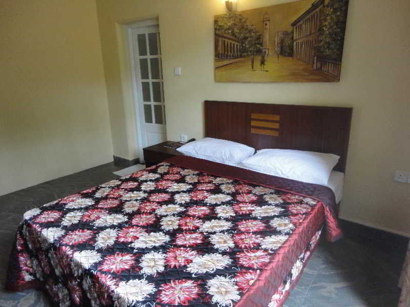 Grand 7 Hotel Thalawathugoda Talawatugoda Ngoại thất bức ảnh